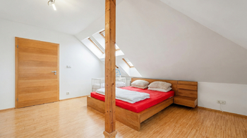 Prodej domu 181 m², Praha 9 - Újezd nad Lesy