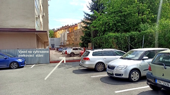 Prodej bytu 3+kk v osobním vlastnictví 74 m², Praha 4 - Nusle