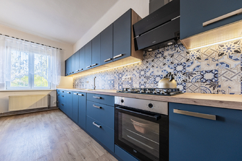 Prodej kancelářských prostor 260 m², Krupka