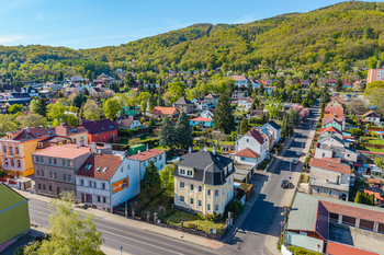 Prodej kancelářských prostor 260 m², Krupka