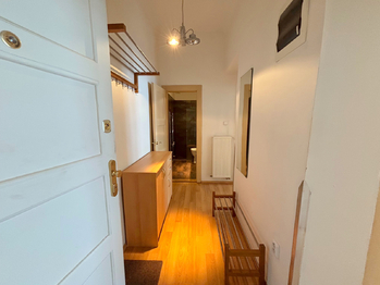 Pronájem bytu 2+kk v osobním vlastnictví 60 m², Praha 2 - Vinohrady