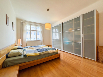 Pronájem bytu 2+kk v osobním vlastnictví 60 m², Praha 2 - Vinohrady