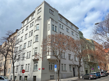 Pronájem bytu 2+kk v osobním vlastnictví 60 m², Praha 2 - Vinohrady