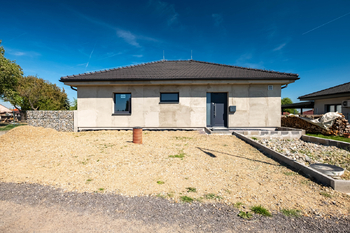 Prodej domu 127 m², Bezkov