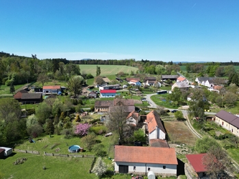 Prodej zemědělského objektu 725 m², Bor