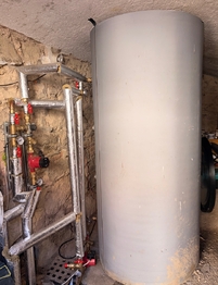 Prodej zemědělského objektu 725 m², Bor