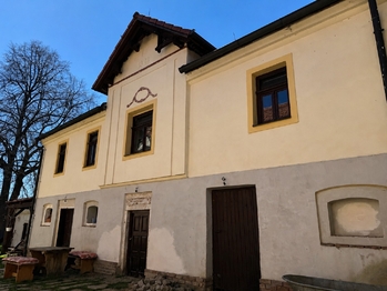 Prodej zemědělského objektu 725 m², Bor