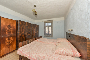 Pokoj v patře - Prodej domu 125 m², Kadov