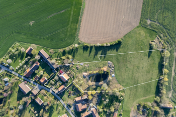 Zakreslení pozemků ve vlastnictví - Prodej zemědělského objektu 236 m², Vilémov