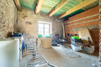 Vnitřní část domu (přízemí) - Prodej zemědělského objektu 236 m², Vilémov