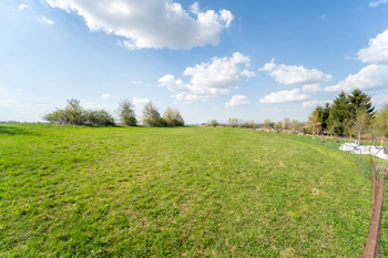 Velký pozemek za domem - Prodej zemědělského objektu 236 m², Vilémov