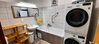 koupelna - Prodej bytu 3+kk v osobním vlastnictví 90 m², Třešť