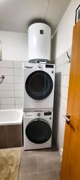 "technický koutek" v koupelně - Prodej bytu 3+kk v osobním vlastnictví 90 m², Třešť