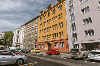 Prodej bytu 3+kk v osobním vlastnictví 73 m², Praha 10 - Vršovice