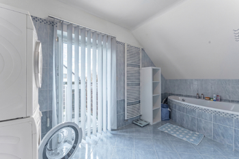 Pronájem domu 180 m², Mokrovraty
