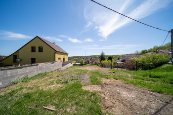 Prodej pozemku 393 m², Dyje