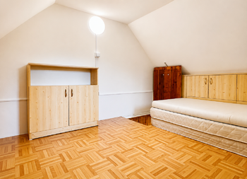 PODKROVÍ - Prodej chaty / chalupy 40 m², Habrovany