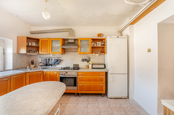 Prodej domu 248 m², Košetice