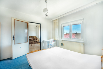 Prodej domu 248 m², Košetice