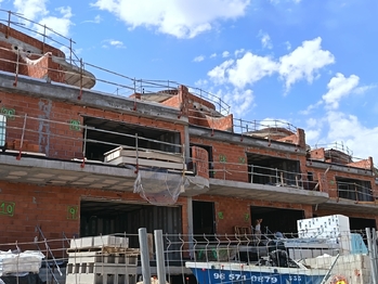 Prodej bytu 3+kk v osobním vlastnictví 77 m², Torrevieja