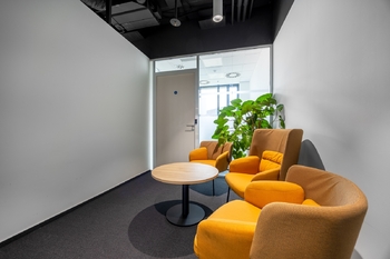 Pronájem kancelářských prostor 319 m², Praha 8 - Karlín