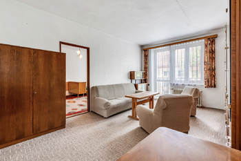 Obývací pokoj - Prodej bytu 2+1 v osobním vlastnictví 58 m², Příbram