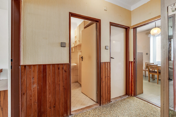 Chodba bytu - Prodej bytu 2+1 v osobním vlastnictví 58 m², Příbram