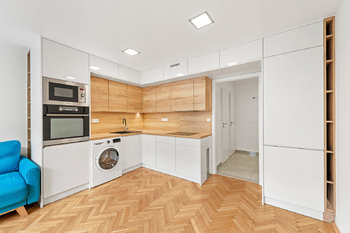 Prodej bytu 3+kk v osobním vlastnictví 60 m², Praha 10 - Vršovice