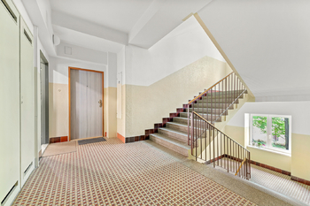 Prodej bytu 3+kk v osobním vlastnictví 60 m², Praha 10 - Vršovice