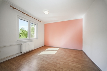 Prodej světlého bytu s balkonem, 56 m², Tovární, Olomouc – Hodolany - Prodej bytu 2+1 v osobním vlastnictví 56 m², Olomouc