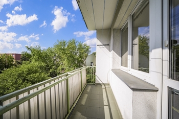 Prodej světlého bytu s balkonem, 56 m², Tovární, Olomouc – Hodolany - Prodej bytu 2+1 v osobním vlastnictví 56 m², Olomouc