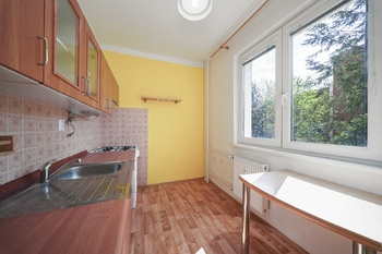 Prodej světlého bytu s balkonem, 56 m², Tovární, Olomouc – Hodolany - Prodej bytu 2+1 v osobním vlastnictví 56 m², Olomouc