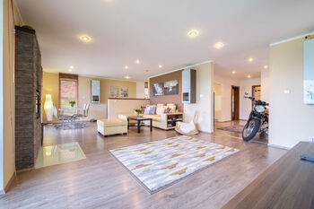 Prodej domu 205 m², Smolnice