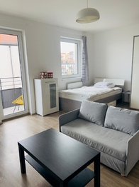 Pohled k kuchyňského koutu - Pronájem bytu 1+kk v osobním vlastnictví 34 m², Praha 9 - Letňany 