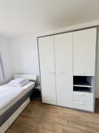 Pronájem bytu 1+kk v osobním vlastnictví 34 m², Praha 9 - Letňany