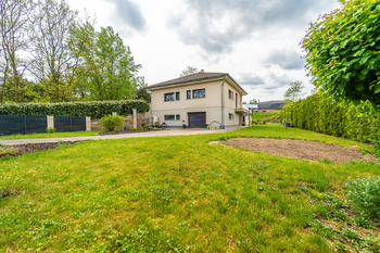 Prodej domu 224 m², Račice
