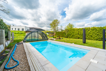 Prodej domu 224 m², Račice