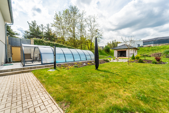 Prodej domu 224 m², Račice