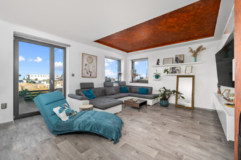 Obývák - Prodej domu 136 m², Srubec