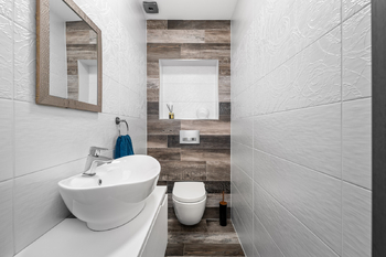 WC 2 - Prodej domu 136 m², Srubec