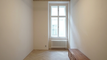 Pronájem bytu 3+kk v osobním vlastnictví 69 m², Praha 1 - Staré Město