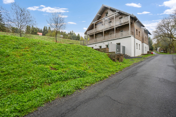 Prodej bytu 2+kk v osobním vlastnictví 64 m², Loučná pod Klínovcem