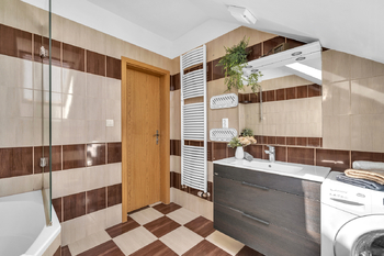 Prodej bytu 3+kk v osobním vlastnictví 90 m², Benátky nad Jizerou