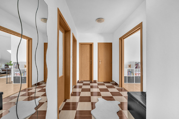 Prodej bytu 3+kk v osobním vlastnictví 90 m², Benátky nad Jizerou