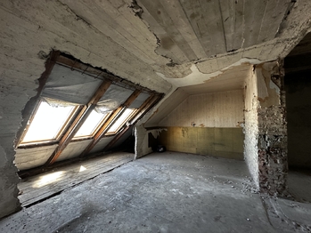 Prodej bytu 3+kk v osobním vlastnictví 117 m², Praha 3 - Žižkov
