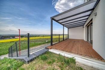 Pronájem domu 213 m², Červené Pečky