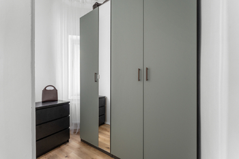 šatna u ložnice 1 - Prodej bytu 4+kk v osobním vlastnictví 90 m², Praha 3 - Vinohrady
