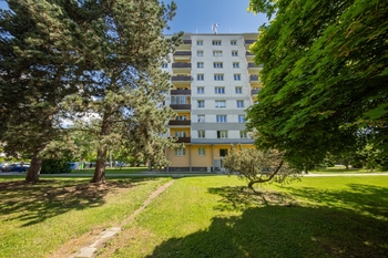 Bytový dům - Prodej bytu 3+1 v osobním vlastnictví 61 m², Šumperk 