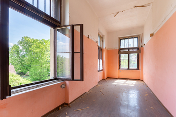 Prodej domu 557 m², Braňany