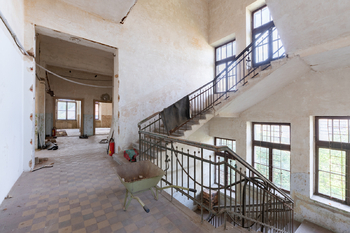Prodej domu 557 m², Braňany